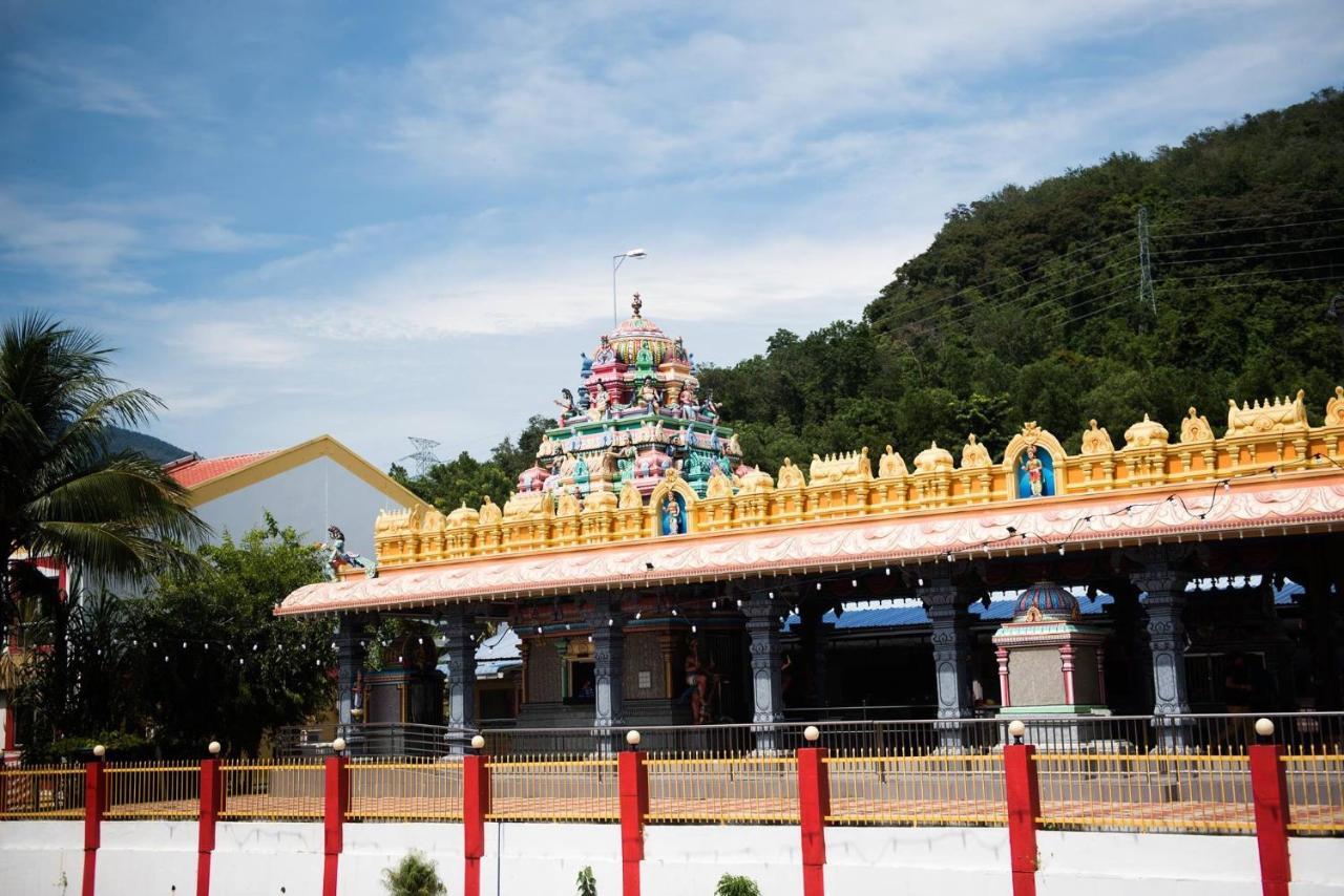 Хостел Motodorm Langkawi Куах Экстерьер фото