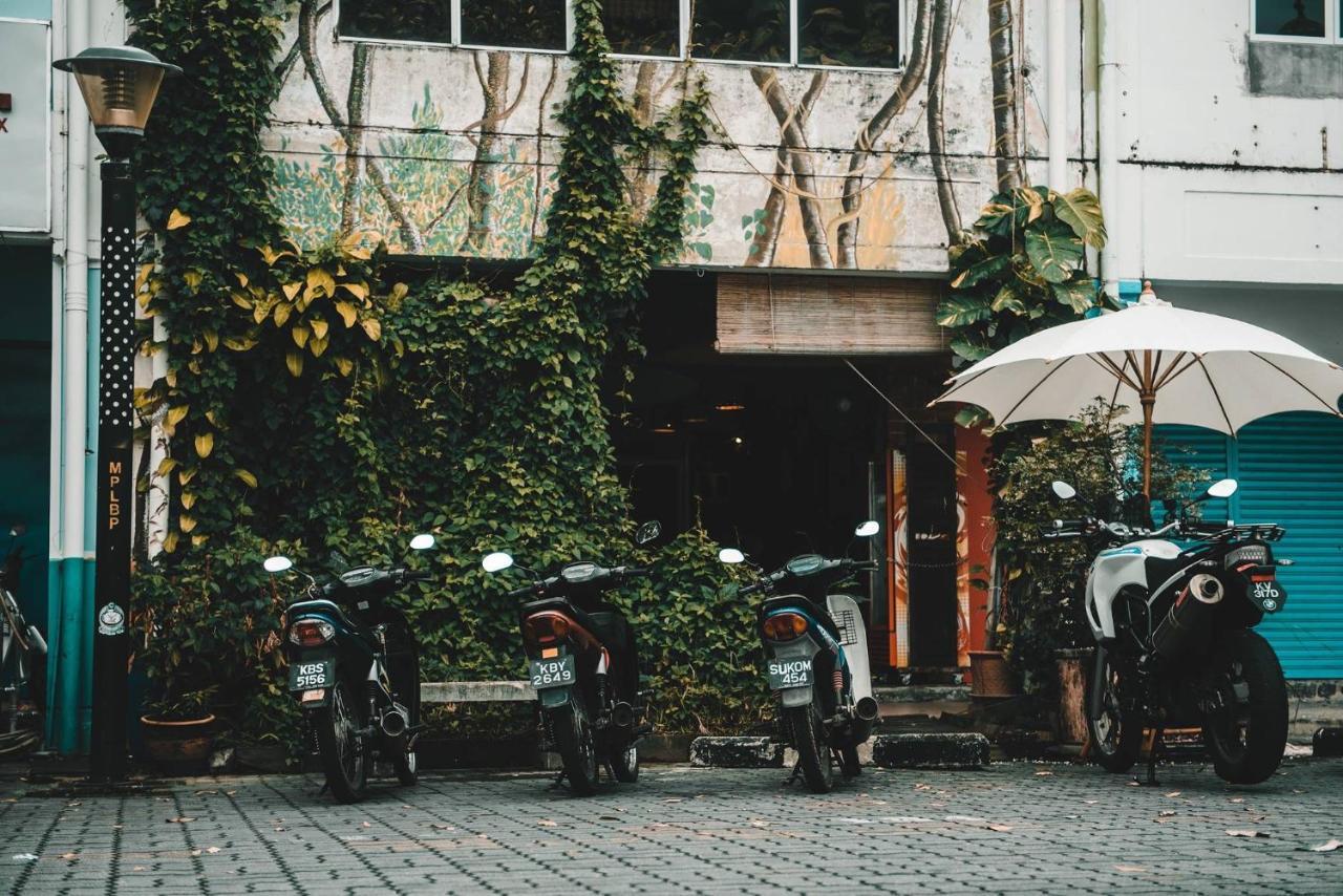 Хостел Motodorm Langkawi Куах Экстерьер фото
