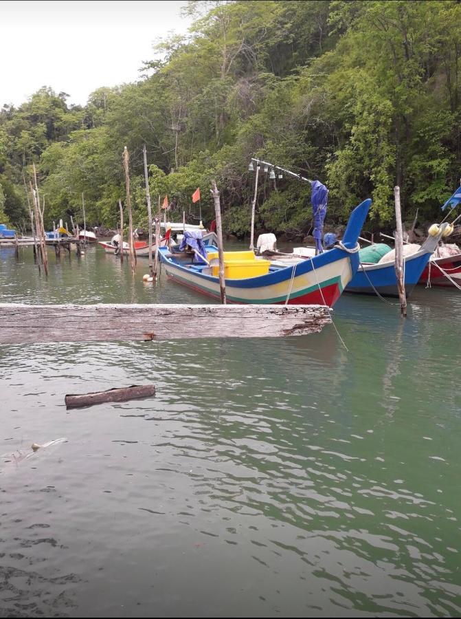 Хостел Motodorm Langkawi Куах Экстерьер фото